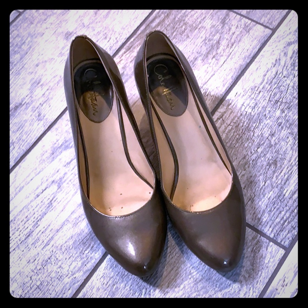 Cole Haan pumps. Only worn few times-unique color!